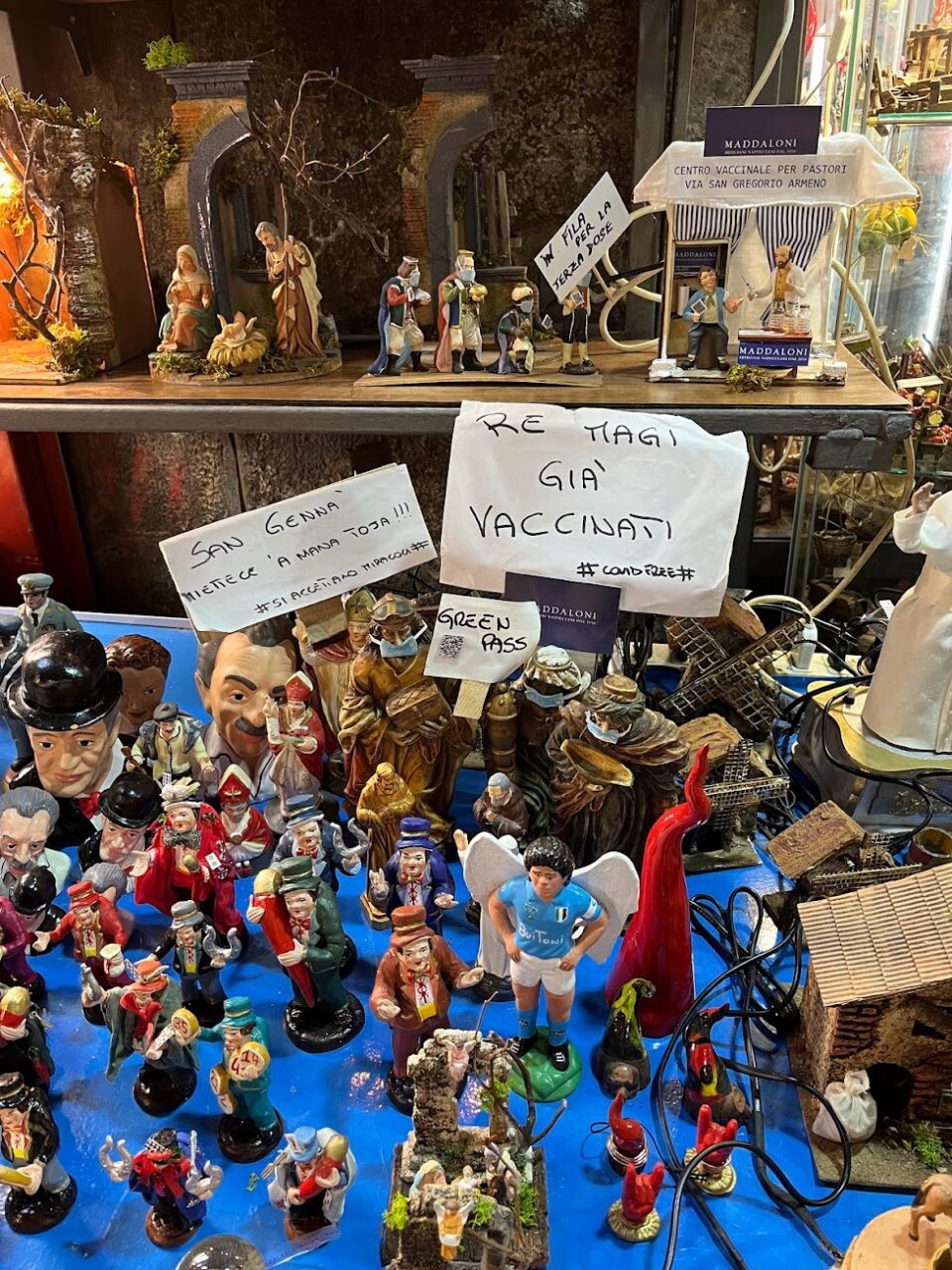 Statues of San Gregorio Armeno in Naples